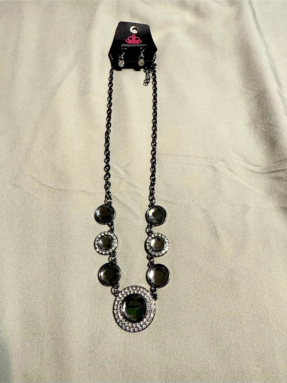 Paparazzi Gunmetal Black Rhinestone Statement Necklace Set NWT